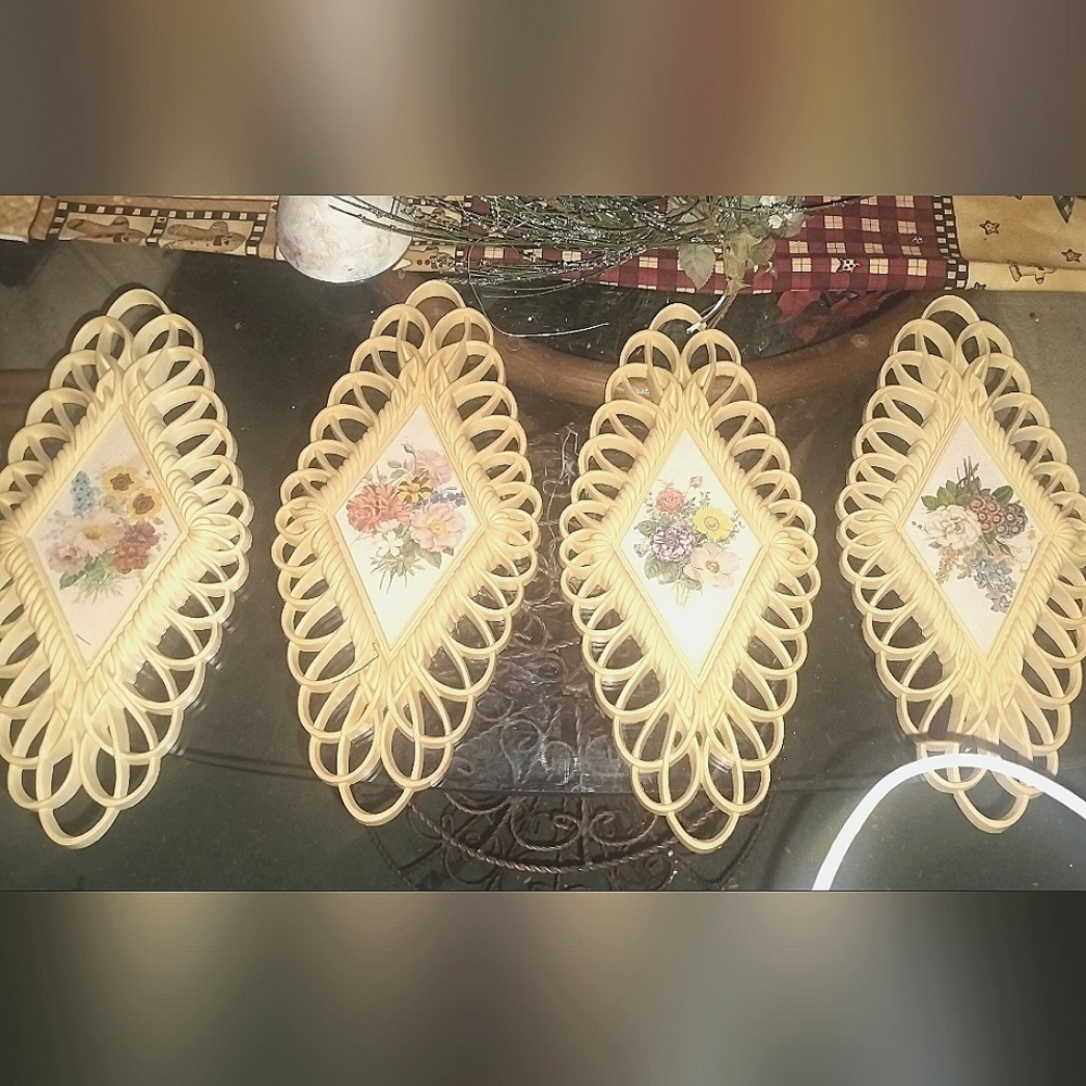 Burwood #1350 Diamond Shaped Wall Hanging Decor Plaques Set of 4 Flowers 1975